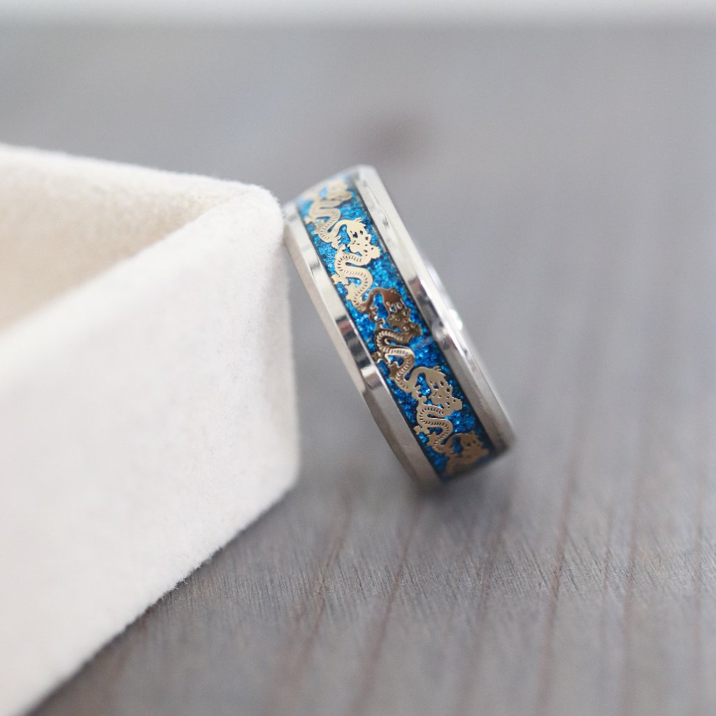 Mens Ring 8mm Dragon Style Square Edge Ring Silver Stainless Steel Wedding Band